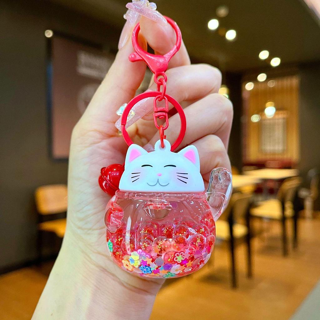 Oil-Filled Lucky Cat Quicksand Keychain Pendant - Cute Small Gift