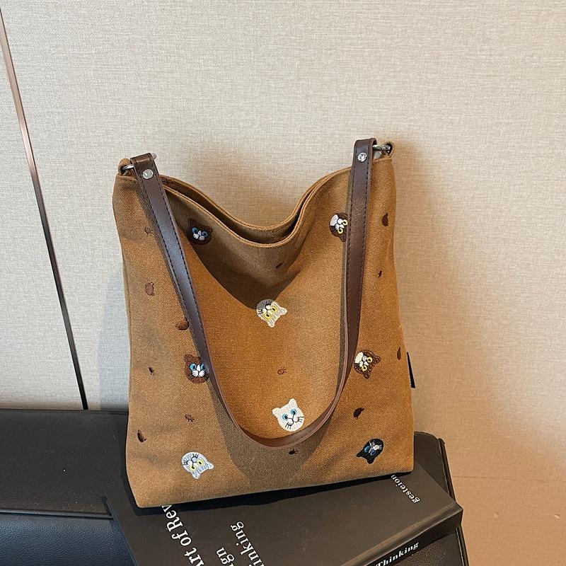 Large Capacity Canvas Bag Fashion Tote Bag Embroidered Commuter Bag Student Class Shoulder Tote Bag