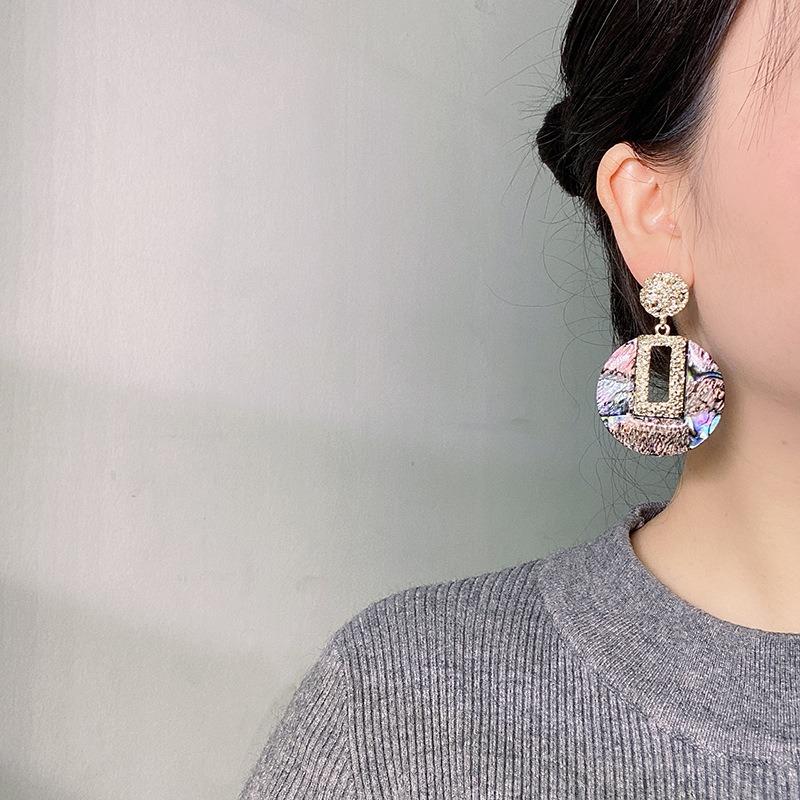 European and American Exaggerated Round Abalone Shell Inlaid with Large Earrings and Silver Needle Plate, Light Luxury and High-end Sense