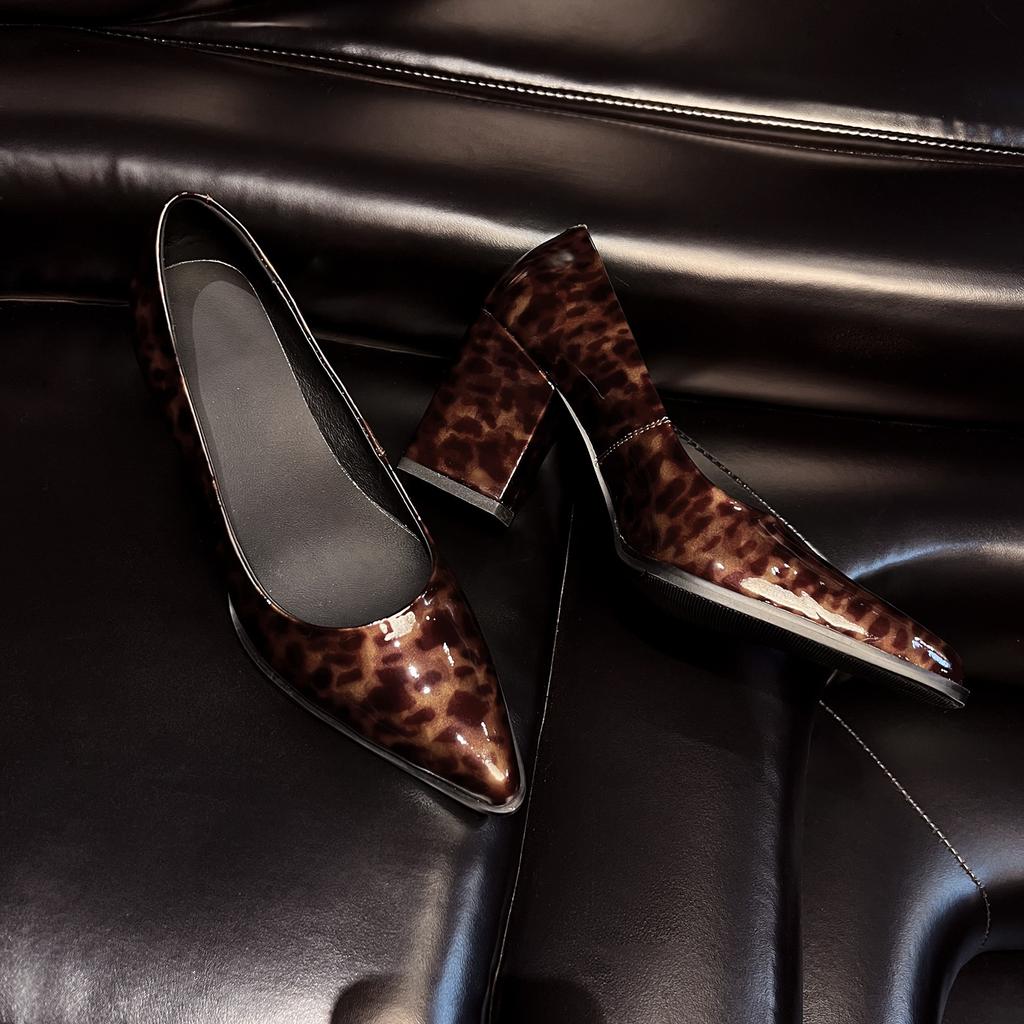 Chengdu handmade women's shoes~ 8cm commuter pointed high heels women's 2025 spring and autumn new cowhide shallow thick heel single shoes