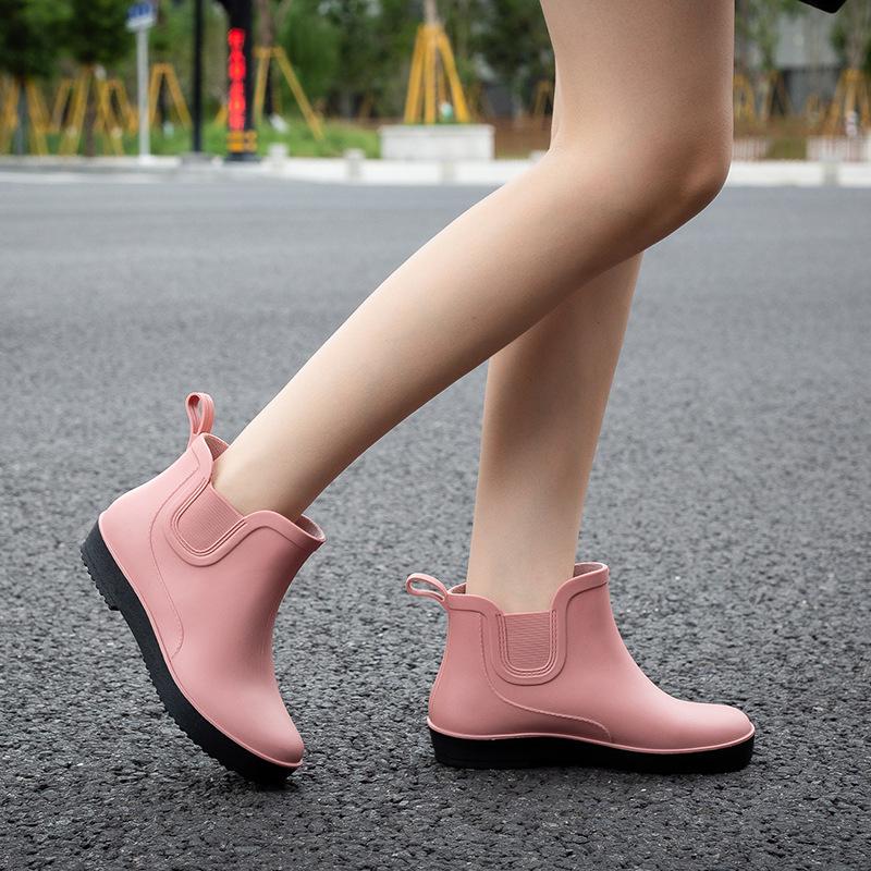 Korean Style Women's Low-Cut Non-Slip Rubber Rain Boots - Fashionable, Short, and Warm