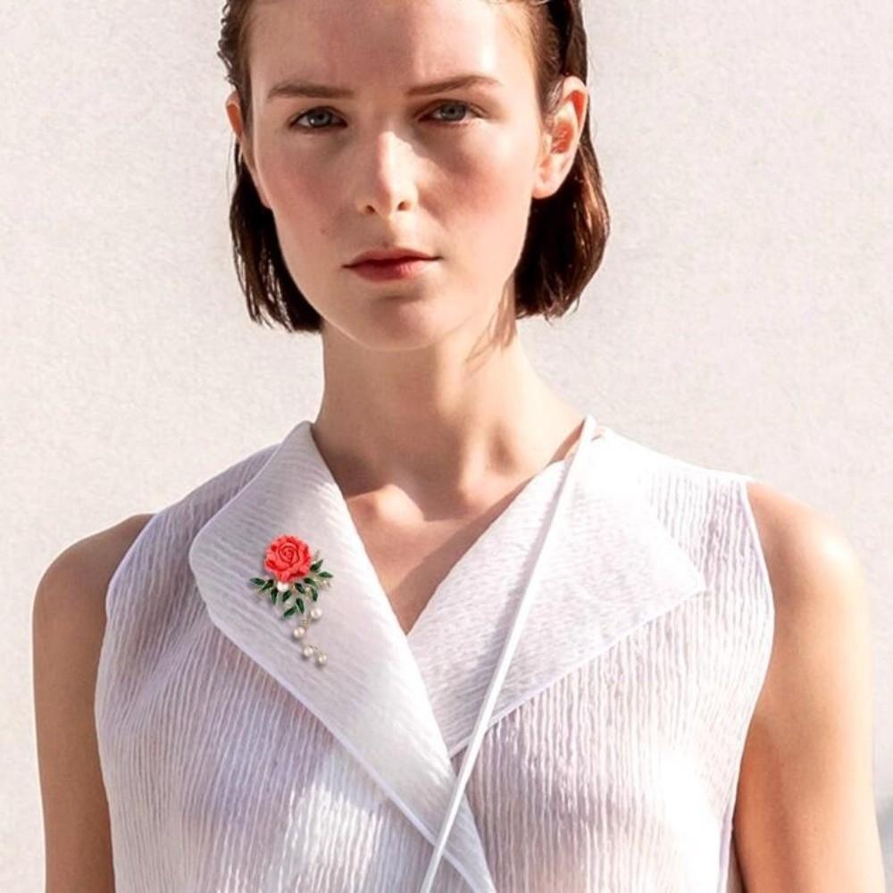 Zircon Pearls Brooches Sparkling Brooches New Peony Flower Brooches Waist Accessorizing