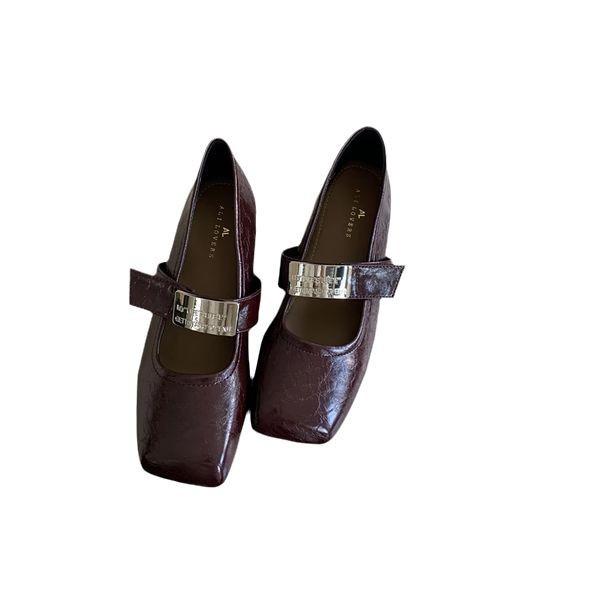Lan Cabinet Home 2025 Französisch Silber Einzelne Schuhe Damen Kleine Lederschuhe Weiche Sohle Ein-Wort-Riemen Höhenverstärkende Mary Jane Schuhe