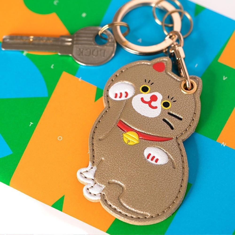 Maneki-neko Fortune Cat Pendant Keyring Leather Access Control Card Pendant Kids