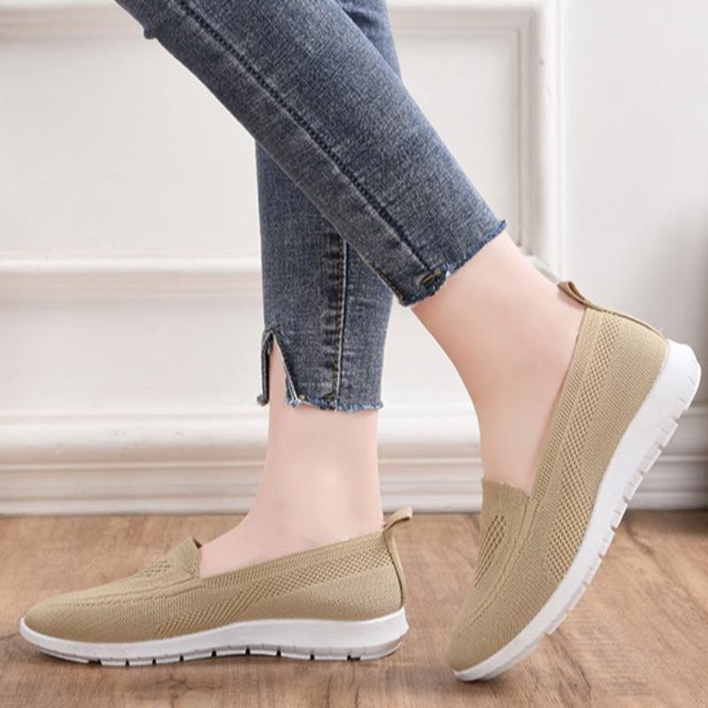 Women Old Beijing Cloth Shoes Soft Sole Casual Flat Shoes Comfort Mom Shoes