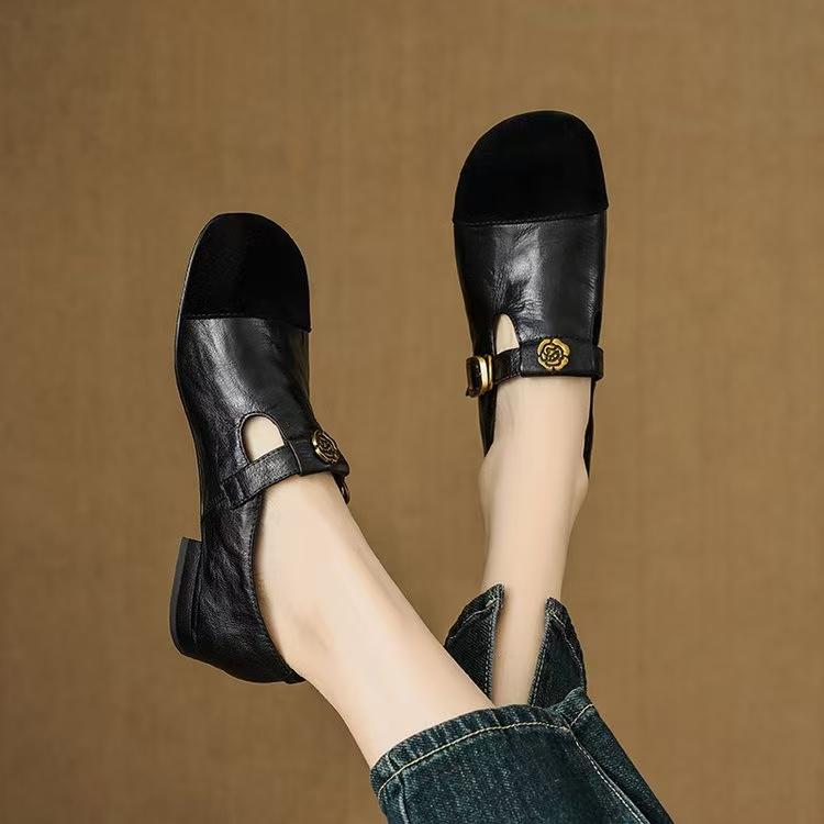 Fashion Women's Genuine  Mary Jane Flats, Contrast-Stitching Suede Cap Toe Gold Tone Buckle Ankle T-Strap Low Heel Hot Sale 2025