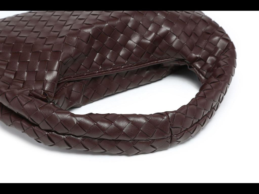 High-Capacity Soft Leather Hand-Woven Underarm Bag – Solid Color, Casual, and Stylish Handbag