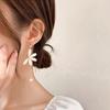 1 Pair Asymmetrical Daisy Flower Drop Earrings, French Style Fresh Minimalist for Women, Daily Wear Gift