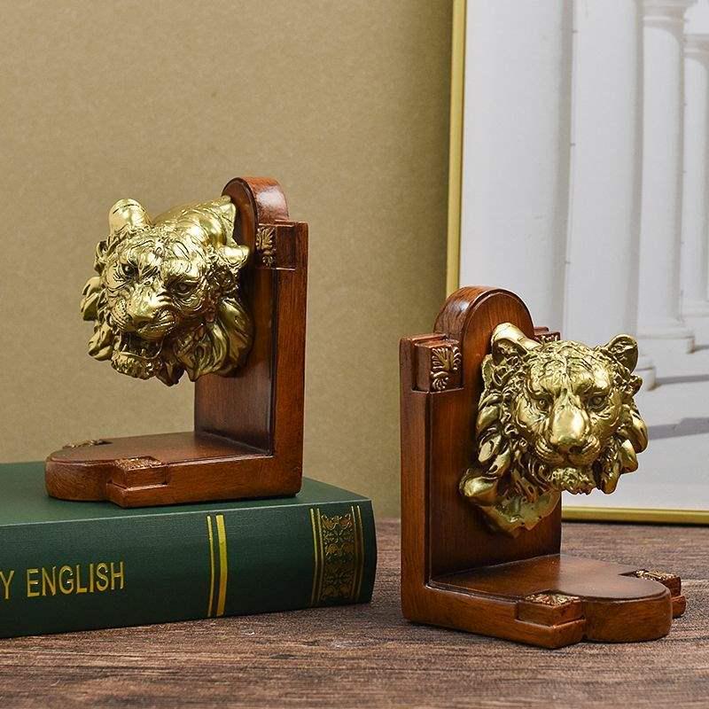Nordic Modern Sports Figure Bookend Decoration for Office, Desk, or Bookshelf Display