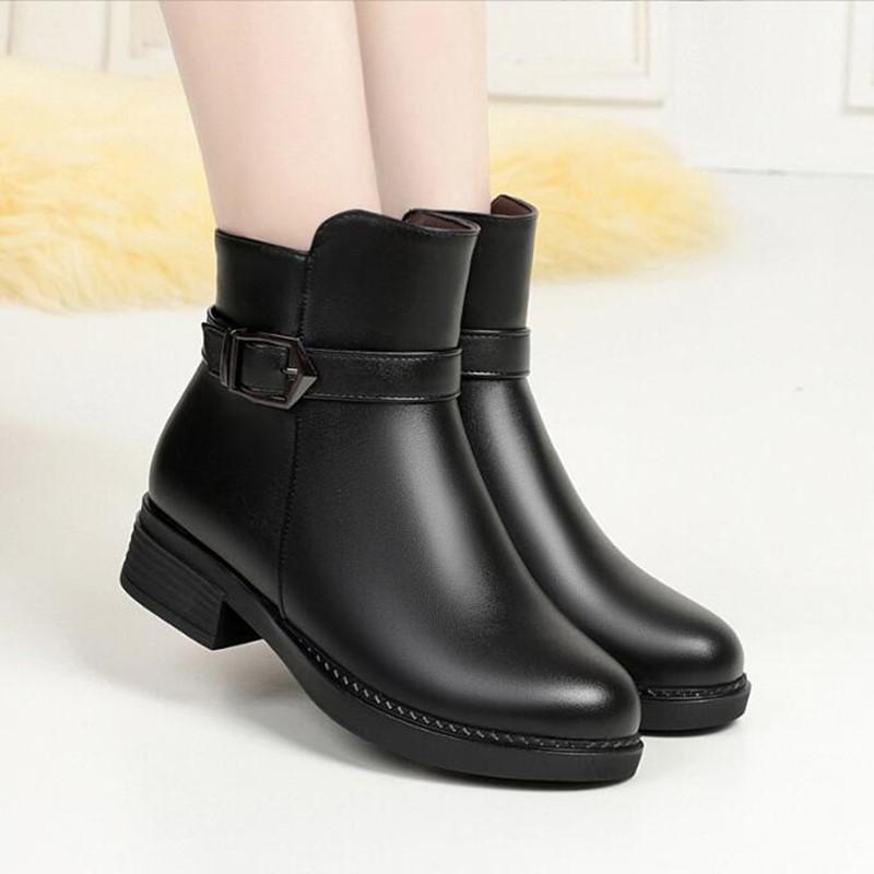 Fashion AIYUQI Winter Boots Mother Shoes Large Size 42 43 Wool Mid-heel Thick Wool Ladies Short Boots Non-slip Female Snow Boots