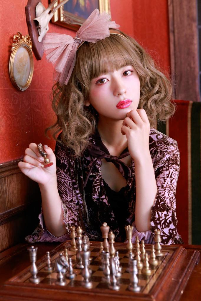 All-Gradation Honey Wave Bob Heat-Resistant Chocolate Brown