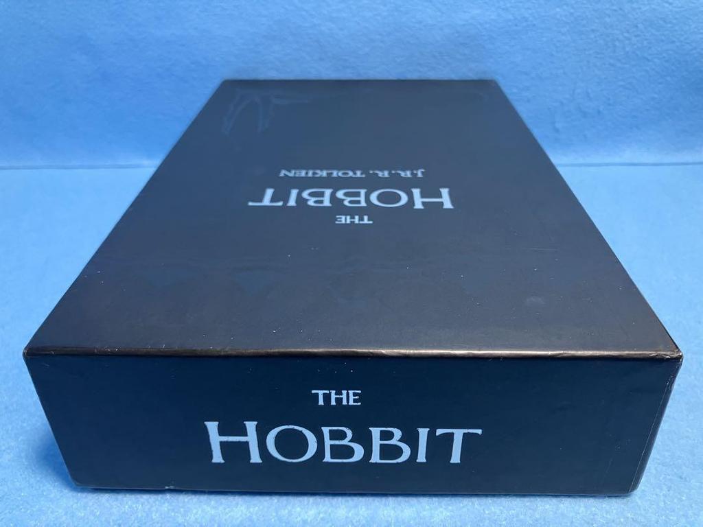 [USED] The Hobbit Gift Pack (English Version) / J.R.R. Tolkien
