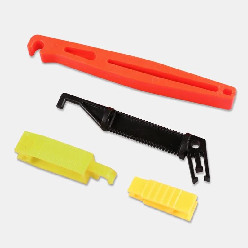 4Pcs Micro Car Fuse Puller Clip Plastic Plier Tweezers Installation Tool Fuse Extractor Plug-in Pull-out Tweezers Tool Accessori