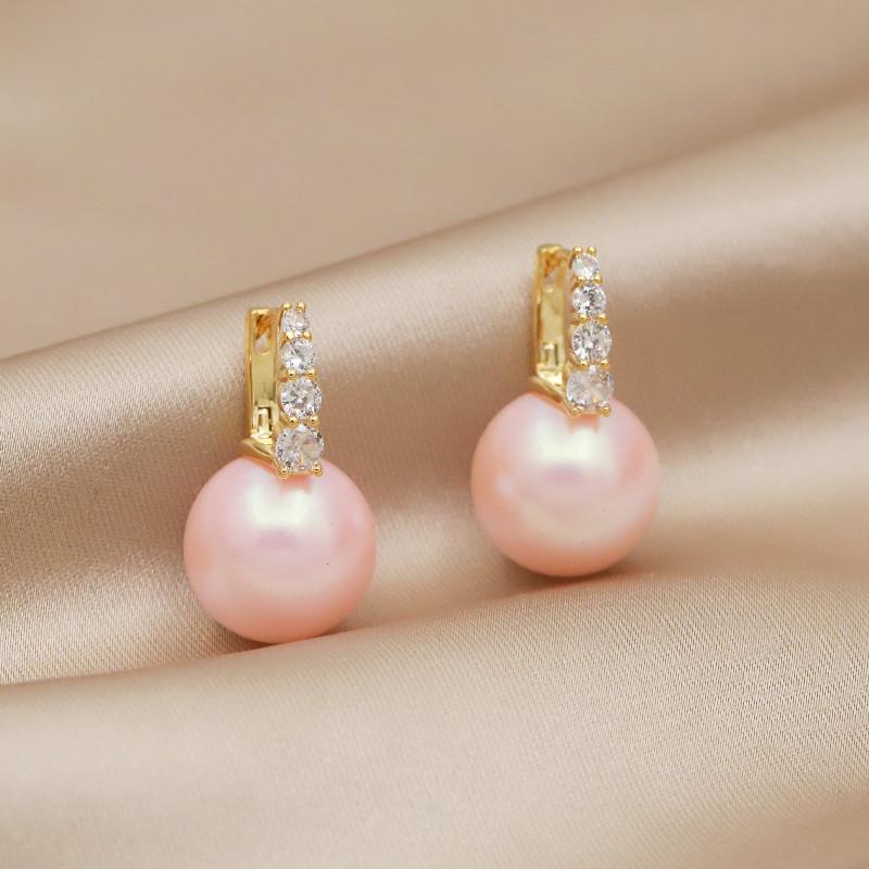 Exquisite Micro Inlaid Zircon Silver Needle Temperament High-end Feeling Pearl Ear Buckle Earrings for Women