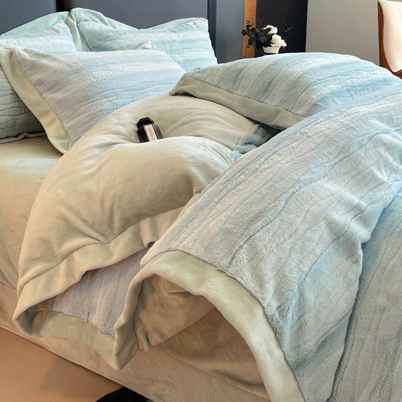 Light Luxury Simple Rabbit Fleece Four-Piece Set Solid Color Thickened Milk Fleece Bedding Mattress Quilt Cover