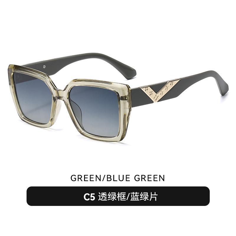 Retro V brand square large frame sunglasses new European and American fashion personality modern catwalk sunglasses