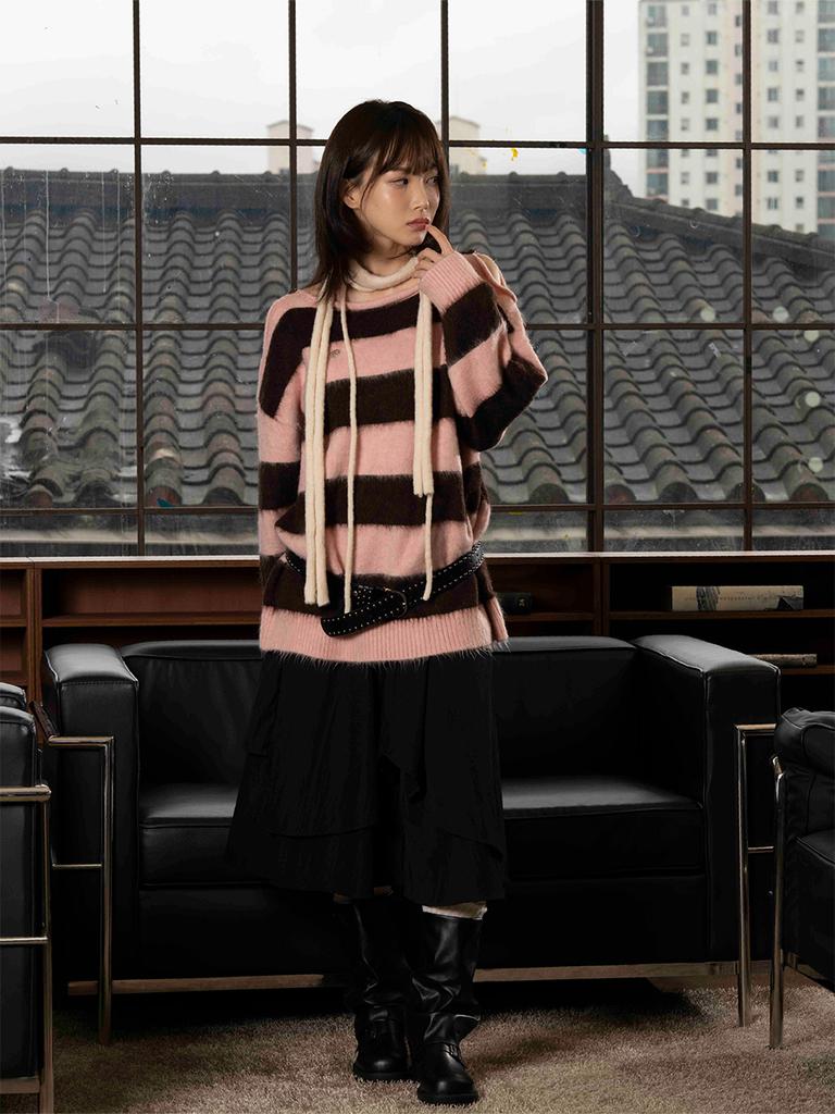 THE GREEN LAB Block Stripe Off-Shoulder Knit [Pink]
