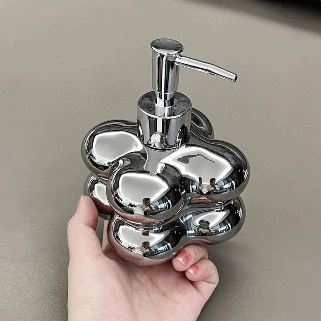 Cloud Press Pump Bottle Ceramic Reusable Decoration Refillable Cloud Shape Dispenser Bottle for Bathroom Electro