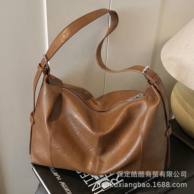 Crossbody bag women's bag 2025 new autumn and winter bag women's retro work commuter tote bag large-capacity shoulder bag
