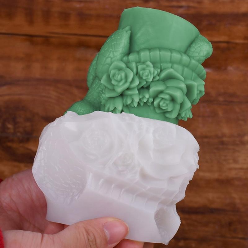 Cylinder Silicone Candle Molds for Candle Soap Gypsum Decoration Embossed Rose Silicone Candle Molds for Epoxy Resin
