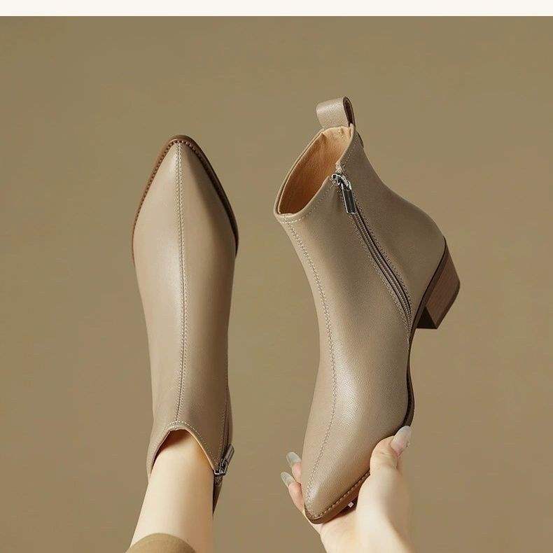 Soft Leather Pointed Short Boots Women's French Retro Autumn and Winter New Soft Leather Bare Boots Low Thick Heel Single Boots Winter High Heels Wome