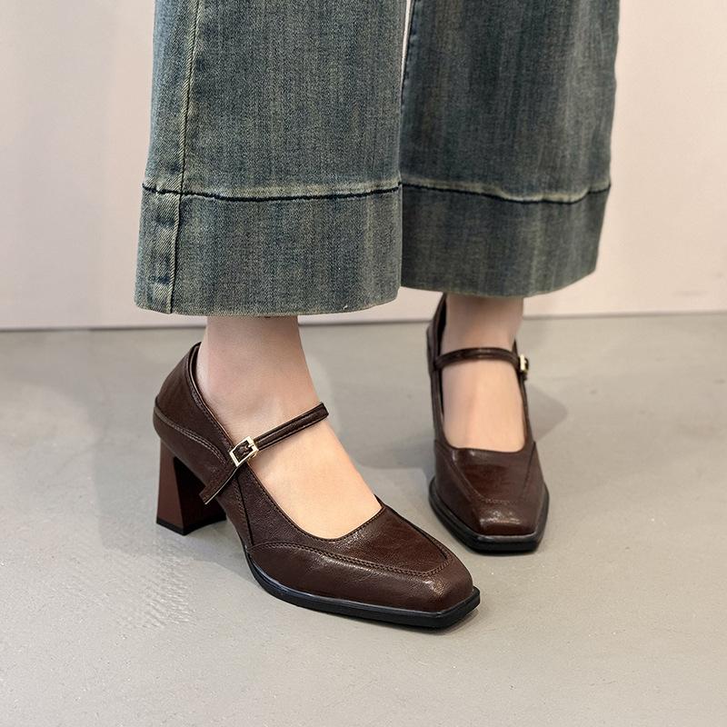 Retro Style Square Head Mary Jane Shoes 2025 New High Heels with French Light Mouth Thick Heel Single Shoes Small Leather Shoes