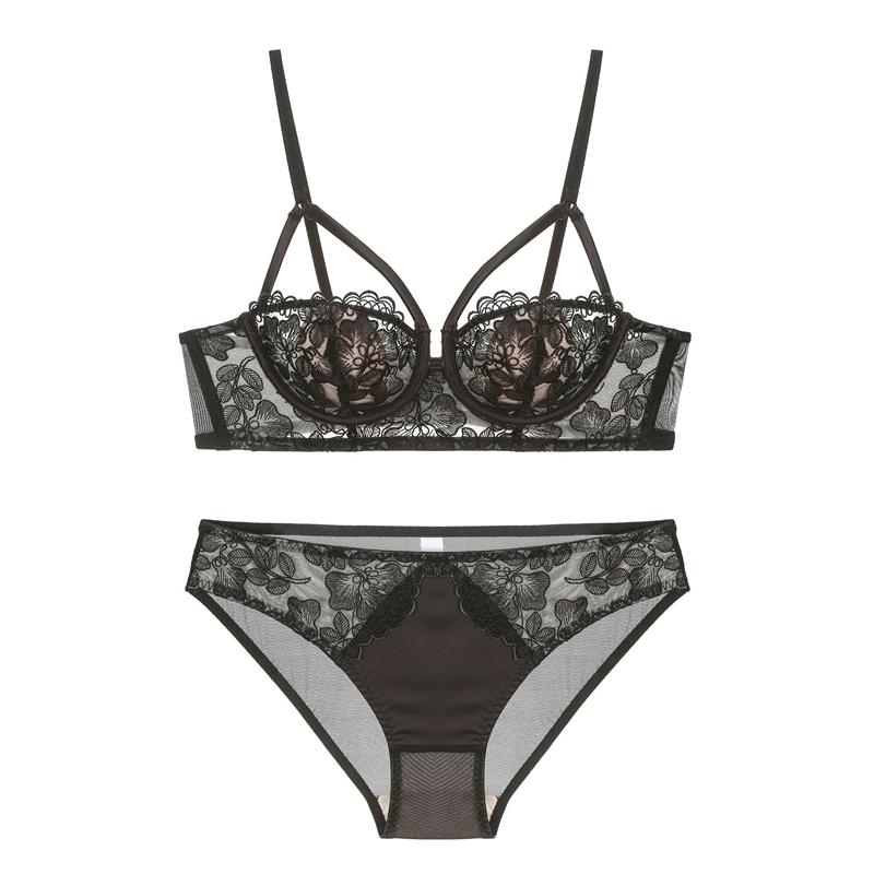 Nuovo set di biancheria intima da donna Set reggiseno push up con cava in pizzo sexy Fiori di lavanda ricamo francese 1/2 tazza sottile reggiseno e mutandine