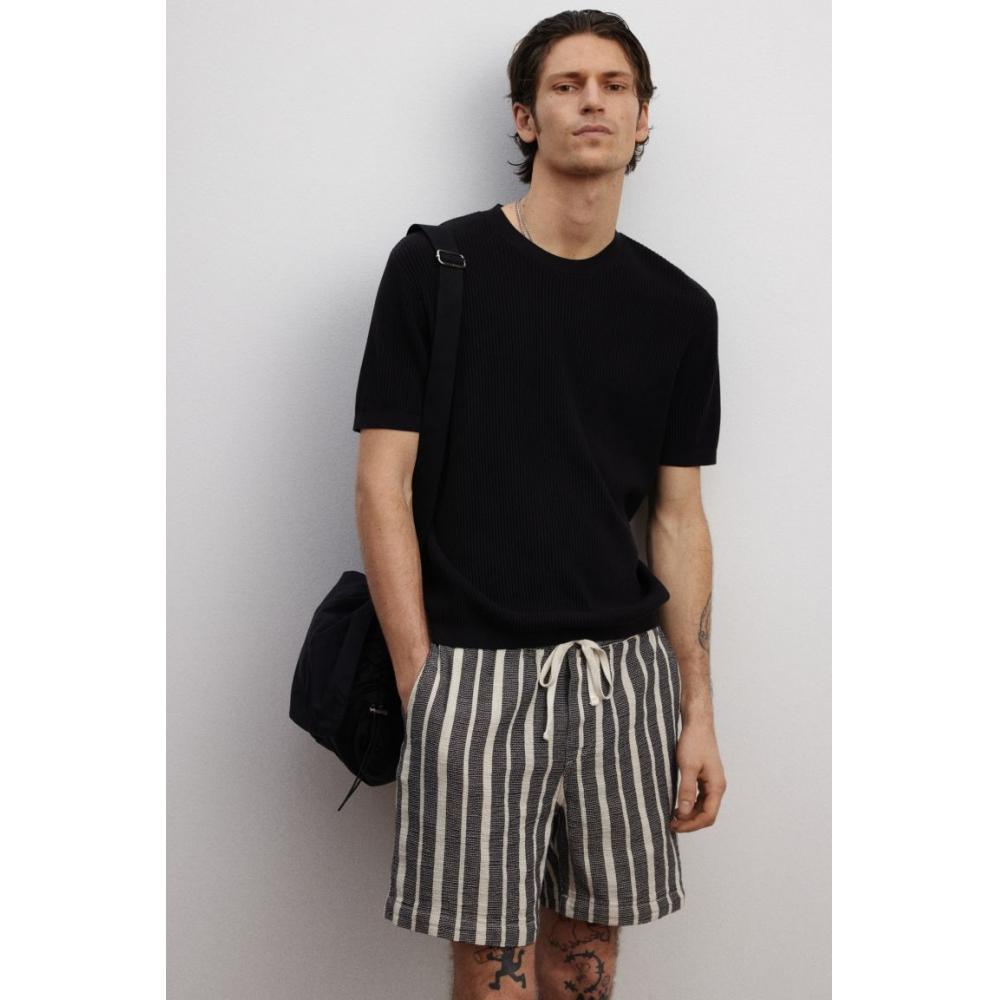

Шорты HM Woven Regular Fit, темно-синие в полоску XS