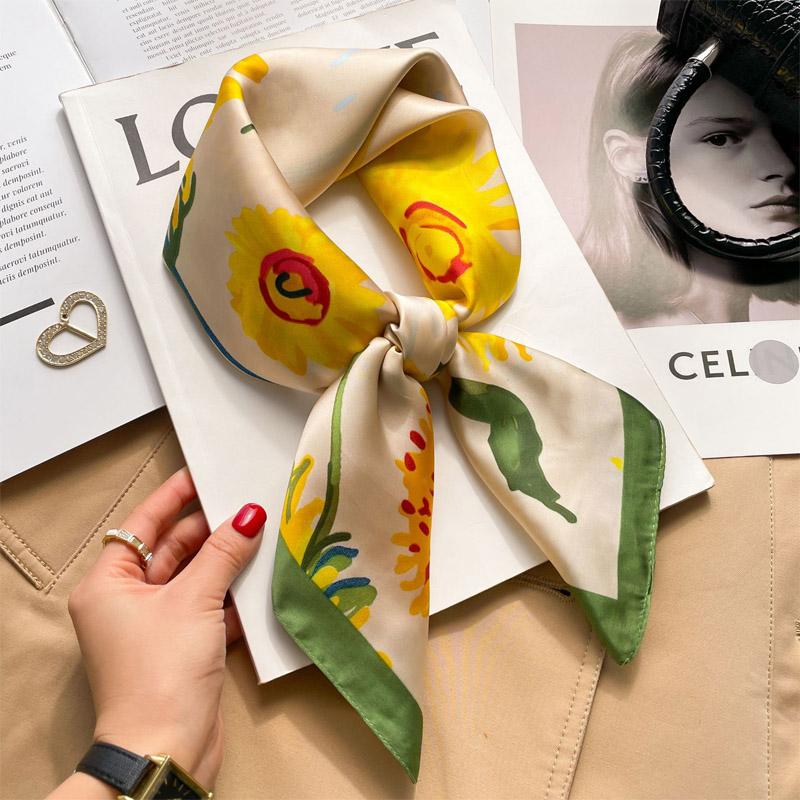 27.5" Floral Printed Square Scarf Elegant Thin Satin Decorative Neck Scarf Summer Sunscreen Windproof Headscarf Women'S Bandana