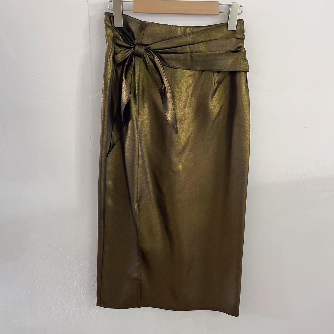 

Spring 2026 Counter Brand High-Waisted Slimming Midi Skirt XL (59-64 kg) золотий/чорний