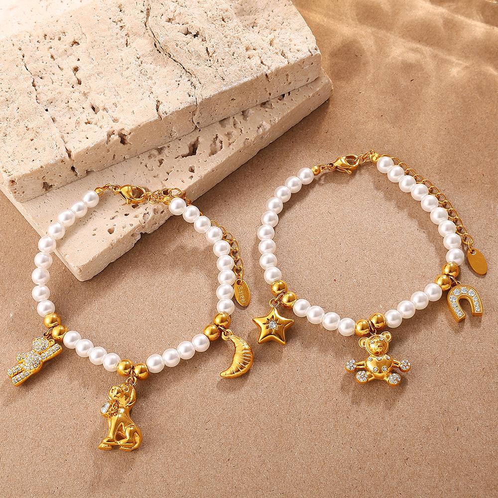 Pearl String Multi-Pendant Necklace Bracelet Cute Bear Smiley Element Sweet Wind Jewelry Set