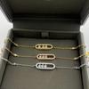 Europese Diamant-Belegde Schuifketting Armband: Gepolijst Niche Ontwerp met Verstelbare Enkele/Dubbele Ketting en Drie Diamanten Accent.