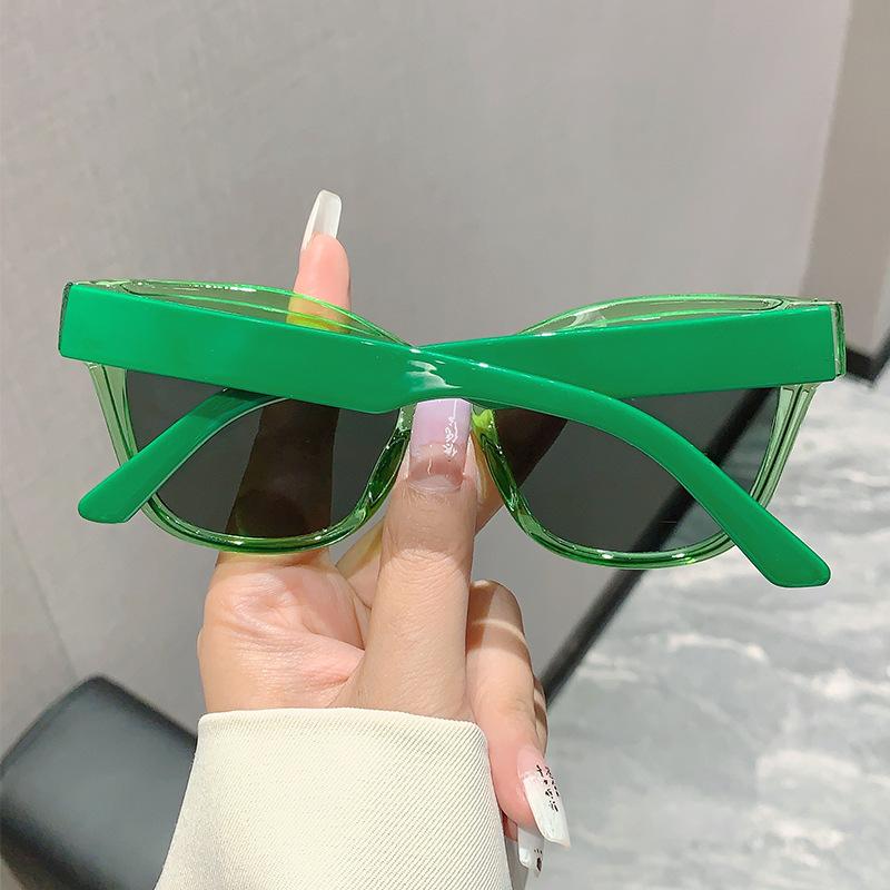 Fashion Vintage Luxury Brand Designer Cat Eye Sunglasses Women For Men Sun Glasses Punk Popular Outdoor Sexy Ladies Shades Uv400