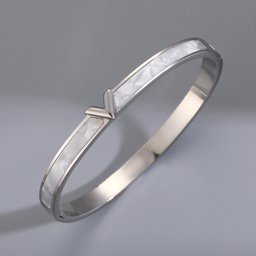 2024 Hot Trend Silver & Diamond Titanium Steel Bangle for Women