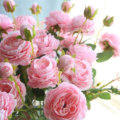 Wunderschöne künstliche Blume mit 3 Blütenköpfen, perfekt als Dekoration für Hochzeiten.