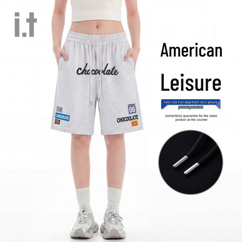 CHOCOOLATE Unisex American Retro Badge Print Sweatshorts