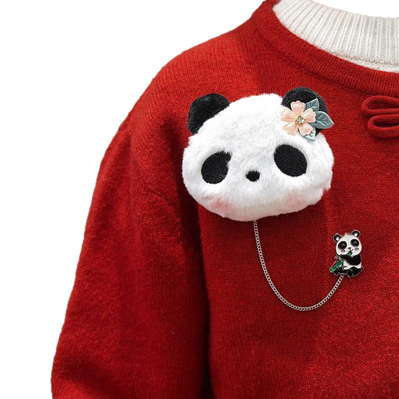 Adorable Red Panda Brooch: Cute Plush Backpack Pin for Students, Couples & Women - Perfect Birthday Gift