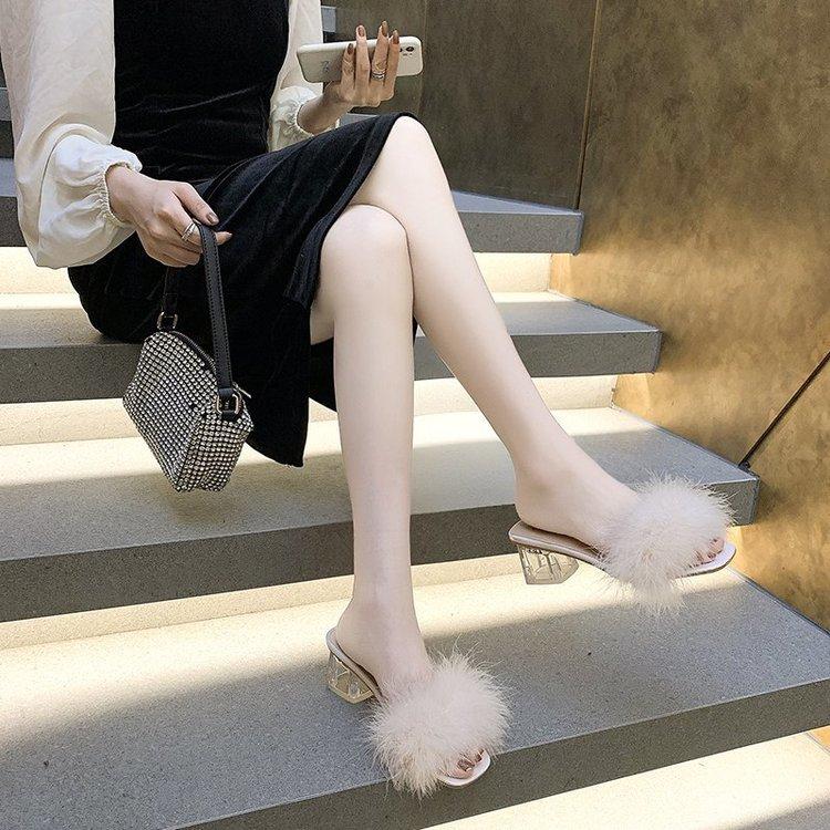 Fashion Mao Mao slippers summer new plus size one line beach sandals for wearing outside
