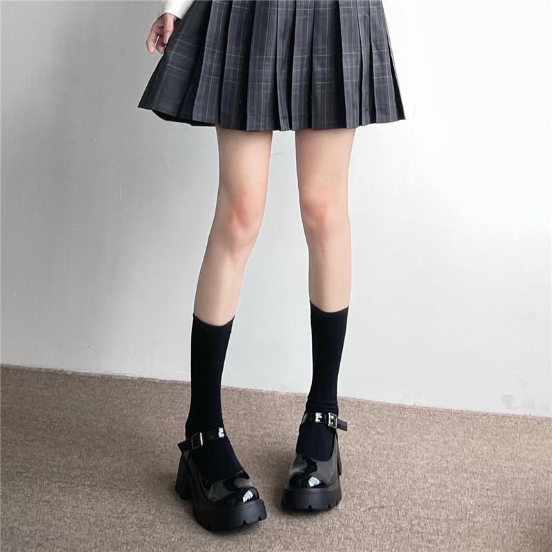 Damen Samt-Romper im japanischen Stil mit schwarzen Strümpfen - Kuschelig für Herbst/Winter, Leicht für Frühling/Sommer