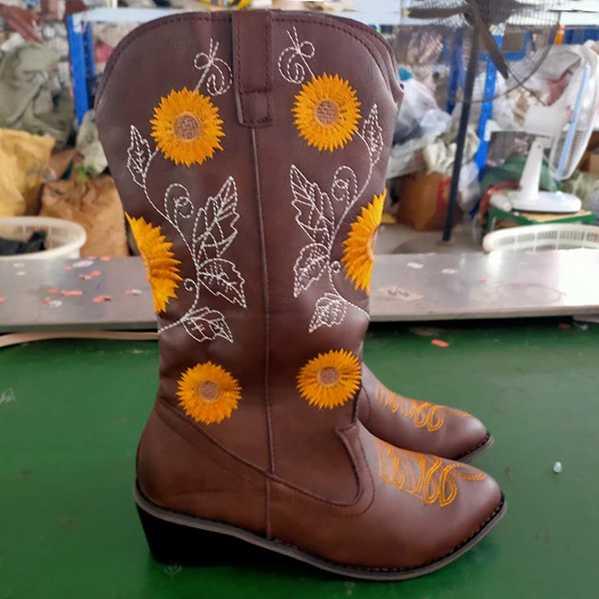 Botas Cowboy Retro de Mujer Botas Altas de Piel Sintética Botas Piratas  Tacón Grueso Tacón Alto Tacón Redondo Cabeza Redonda Botas de Mujer  Bordadas comprar a buen precio — entrega gratuita, reseñas