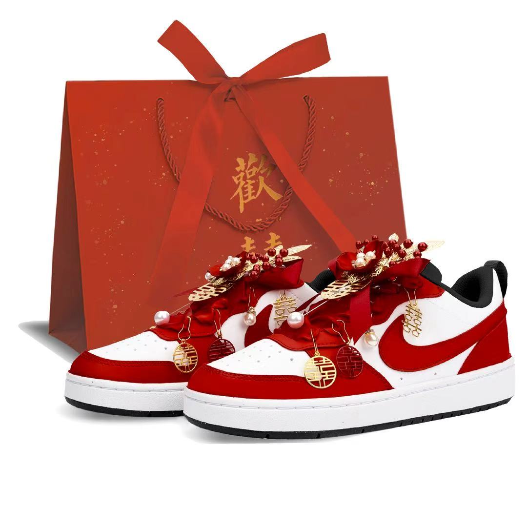 

Nike Court Borough GS Match Made In Heaven Cushioning Low top Skateboard Shoes Women s Red BQ5448-115(Team93-S) 38