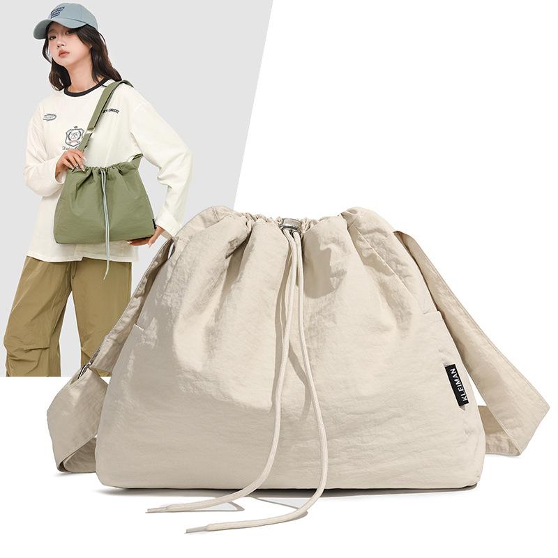 School bag, new dumpling large-capacity shoulder bag, casual going out Mori messenger bag, Korean version of simple commuting to work, small