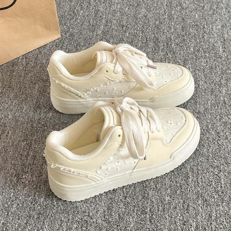 

Versatile platform white shoes women s board shoes new autumn casual sports bread shoes 35 жёлтый