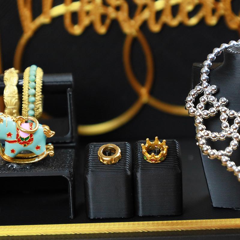 1/12 Doll House Miniature Western Style Jewelry Display Box Simulation Necklace Model Toy Mini Decoration Dollhouse Accessories