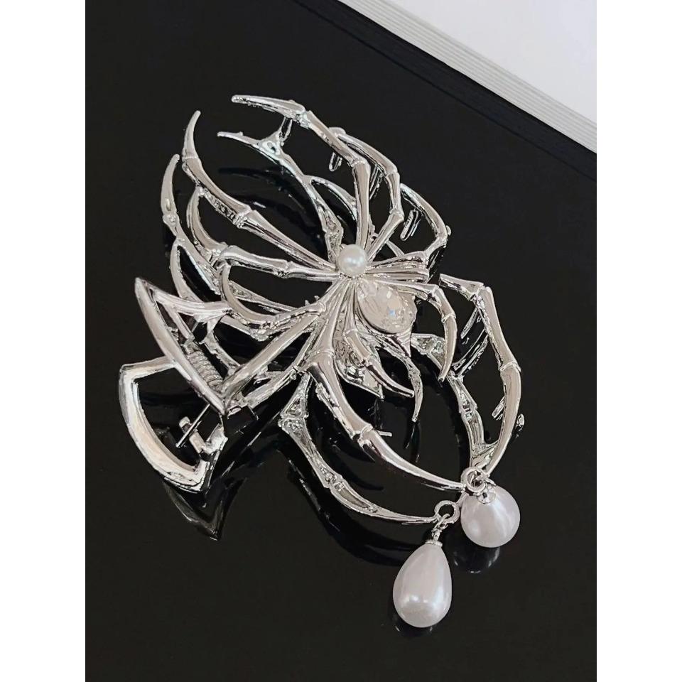 

1 шт. Модные серебристые заколки для волос в виде пауков с жемчугом и стразами для женщин и девушек, для вечеринок, аксессуары для волос