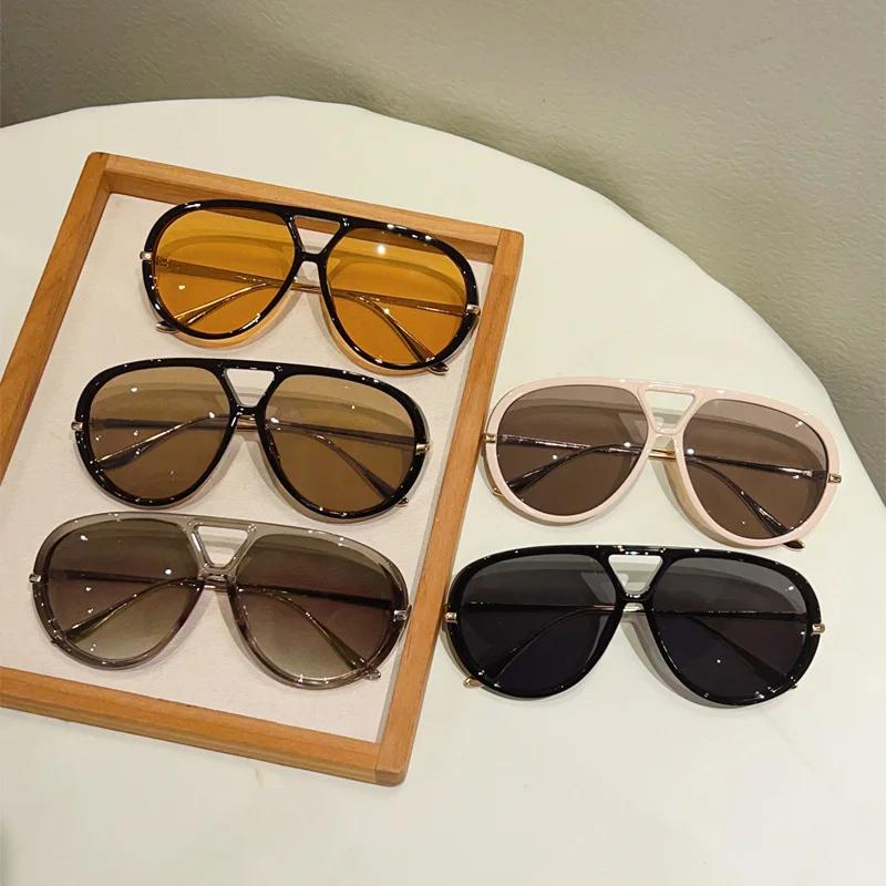 Aviator Sunglasses Large Frame UV Protection Fashion Sun Glasses for Driving Resort Eye Protection Personalized