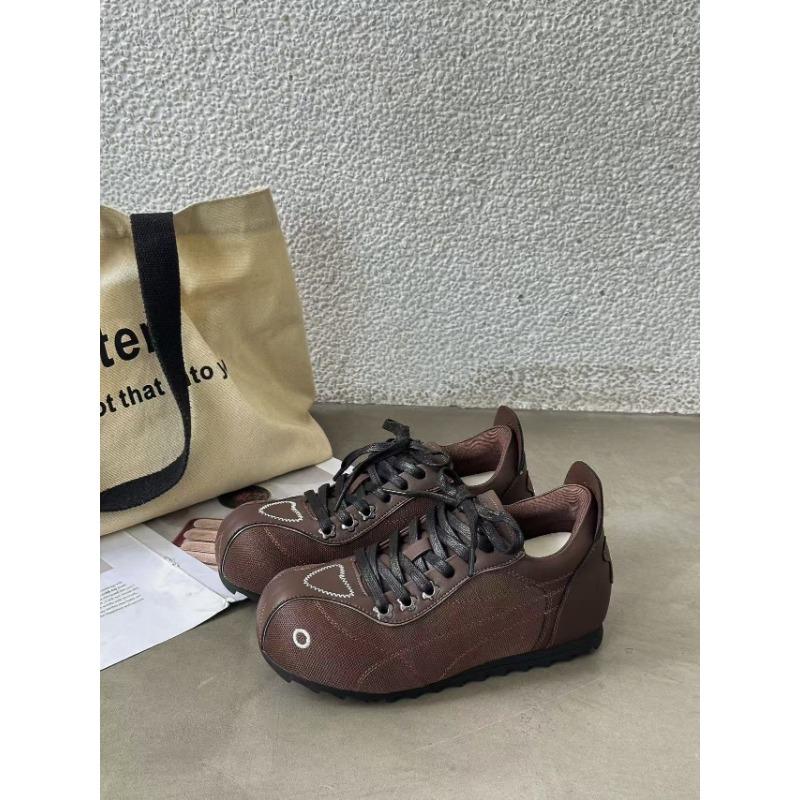 

Ретро толстоподошвенные уродливые милые с внутренней высотой для увеличения роста повседневные спортивные туфли осенние туфли с большой головой новые 39