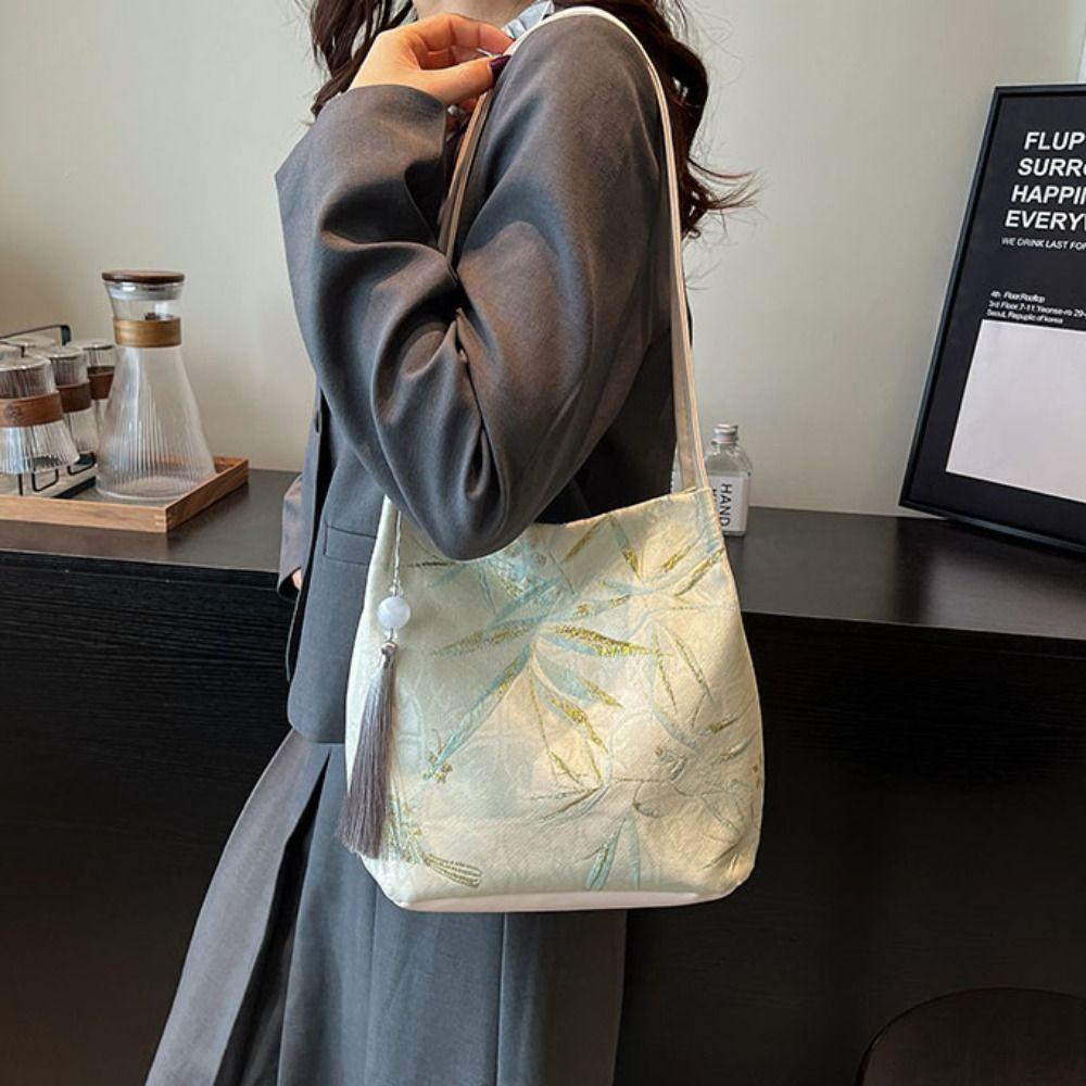 

Elegant Chinese Style Shoulder Bag Exquisite Cheongsam Bag Portable Hanfu Printing Handbag Daily рожевий