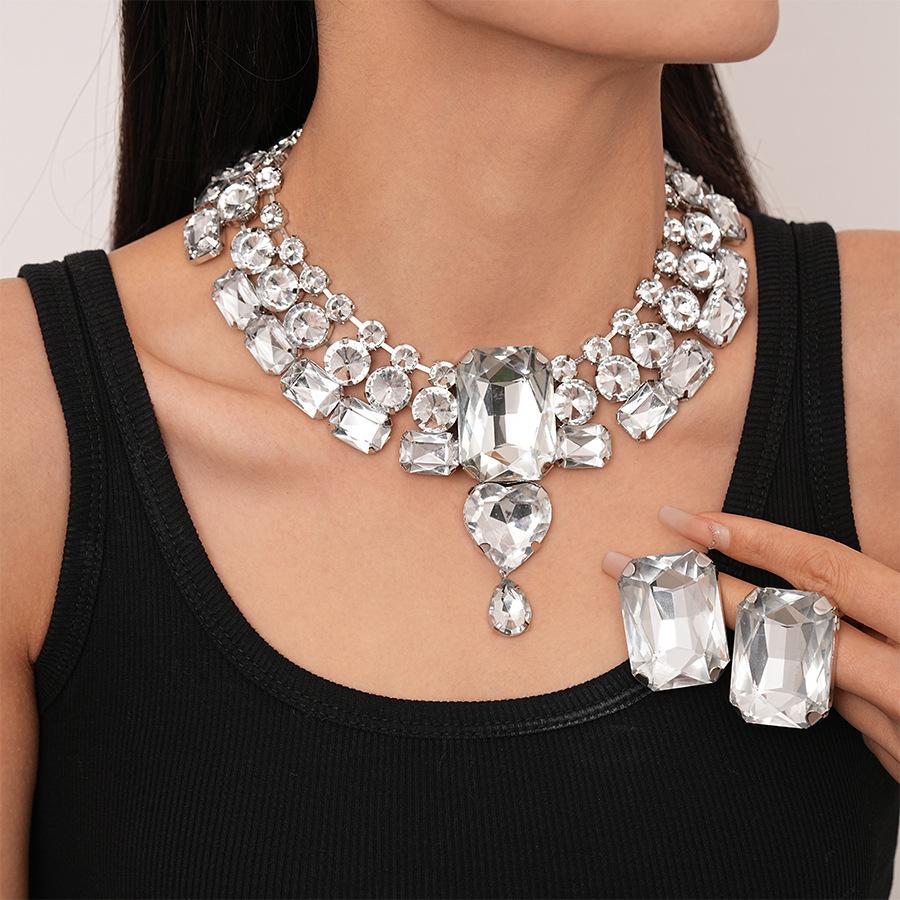 Exaggerated Inlaid Rhinestone Earrings Jewelry Set Square Necklace for Women Wedding Party Accessories