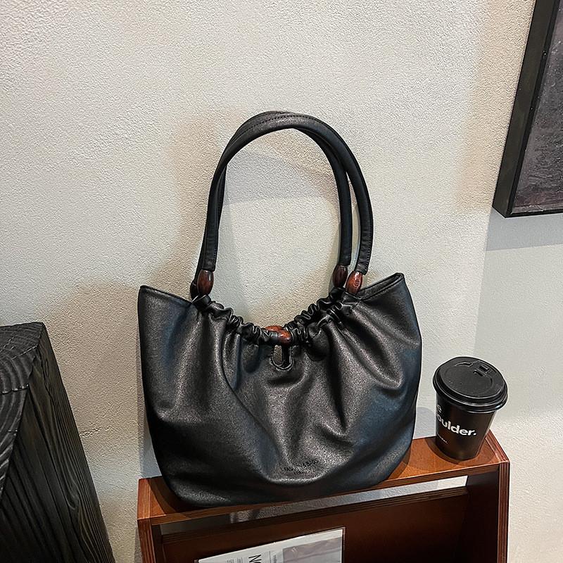 Ielgy Large-Capacity One-Shoulder Underarm Bag Pleated Clouds Lazy Style Relaxed Niche Dumpling Bag